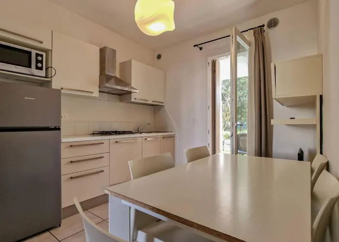 Apartment Wonderful Flat With Solarium And Swimming Pools *