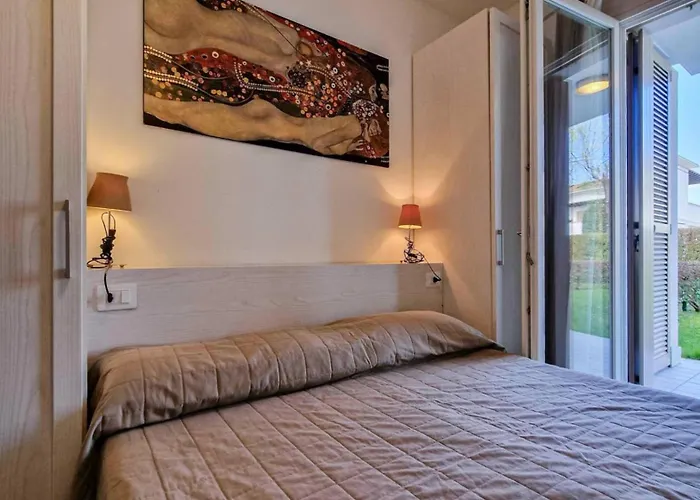 Wonderful Flat With Solarium And Swimming Pools * Μπιμπιόνε