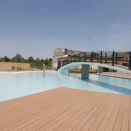 Apartmán Wonderful Flat With Solarium And Swimming Pools *