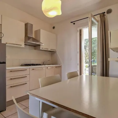 Apartmán Wonderful Flat With Solarium And Swimming Pools *