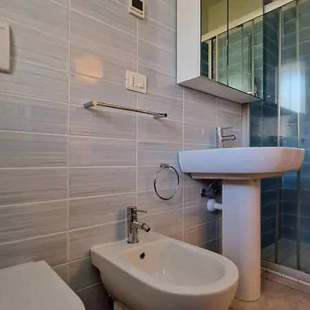 Apartmán Wonderful Flat With Solarium And Swimming Pools