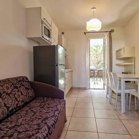 Wonderful Flat With Solarium And Swimming Pools *