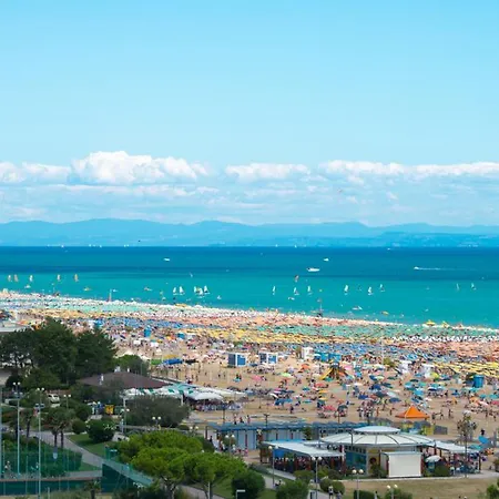 Wonderful Flat With Solarium And Swimming Pools Lägenhet Bibione