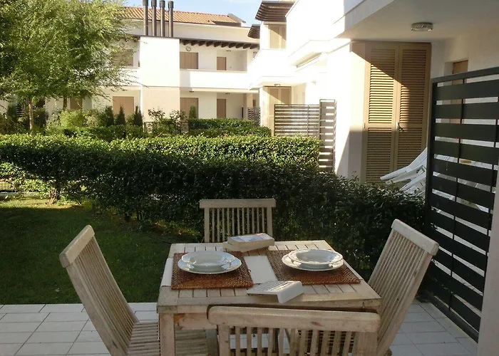 Lägenhet Wonderful Flat With Solarium And Swimming Pools